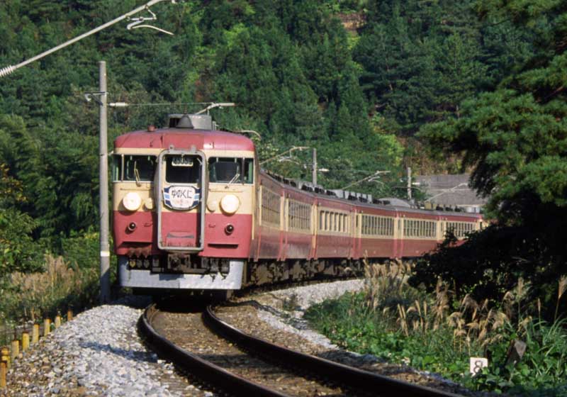 北陸本線　475系　ゆのくに